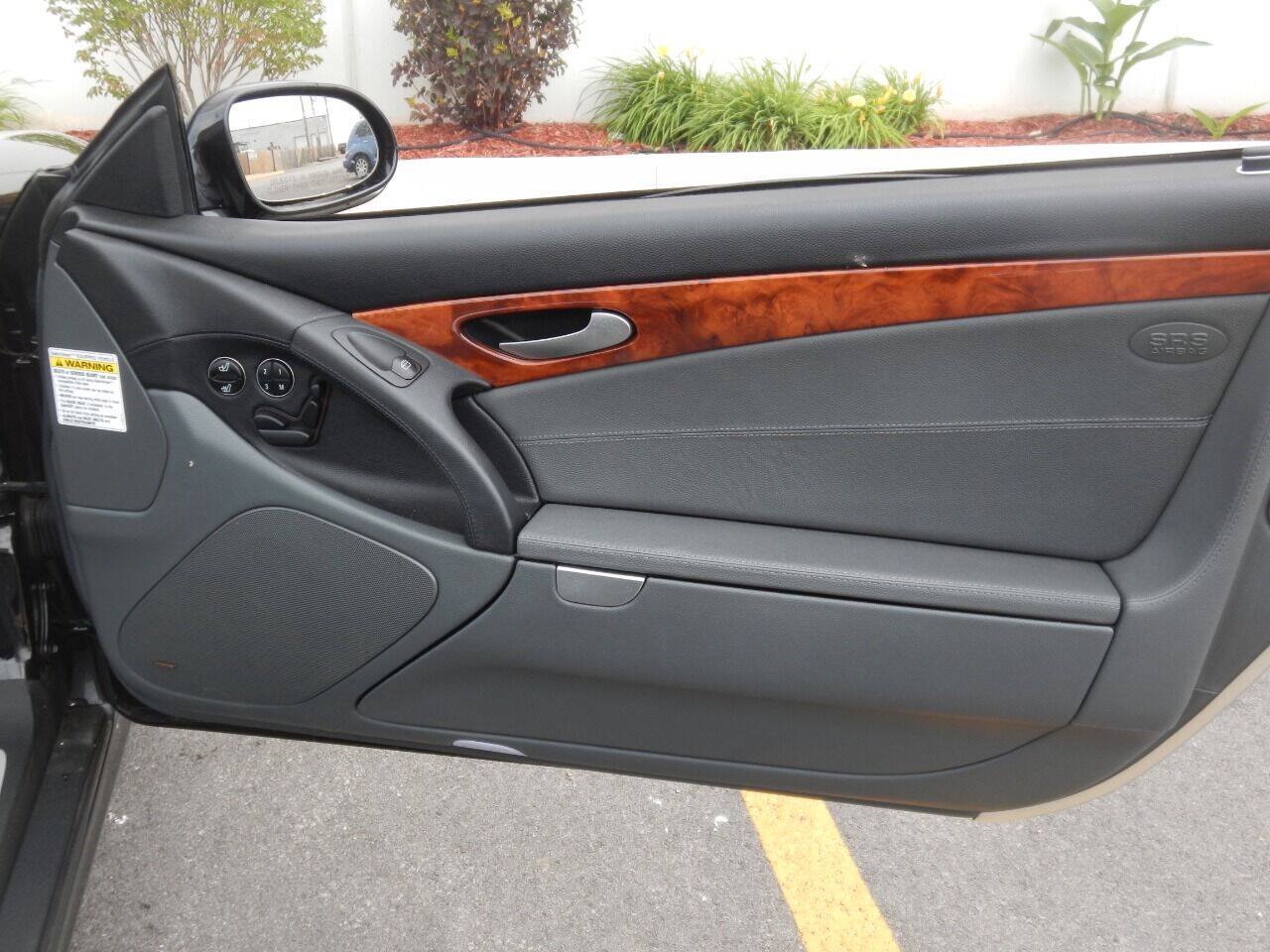Used 2003 Mercedes-Benz SL 500 image 29