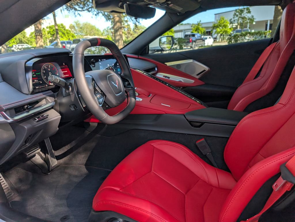 Used 2024 Chevrolet Corvette Stingray Preferred Cpe w/ 2LT RWD image 13