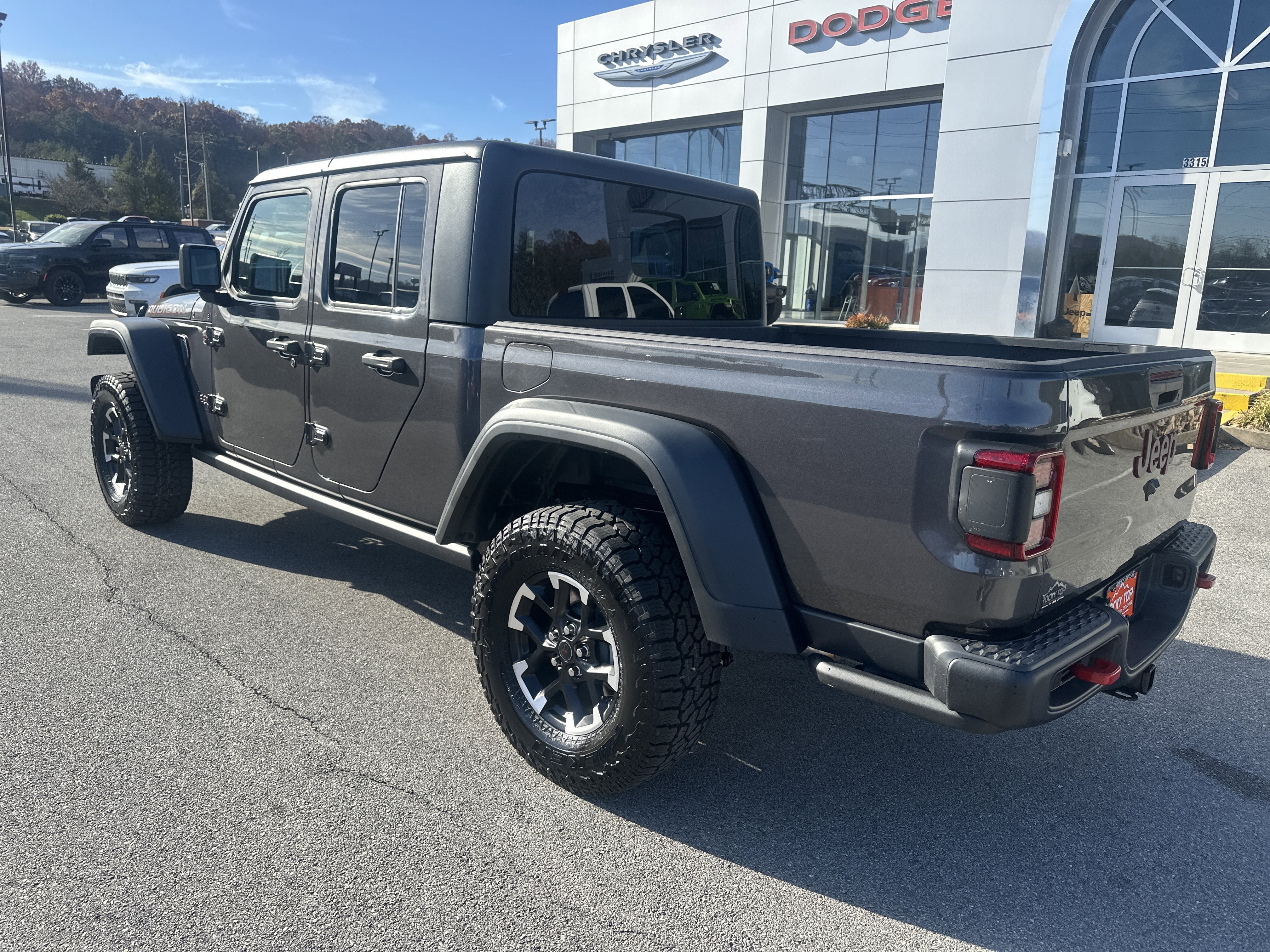 New 2026 Jeep Gladiator Rubicon AWD/4WD image 9