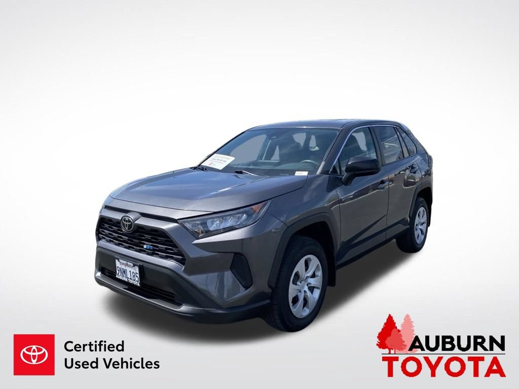 Certified 2022 Toyota RAV4 LE AWD/4WD image 4