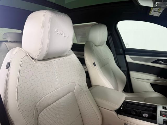 Certified 2026 Jaguar F-PACE R-Dynamic S AWD/4WD image 36