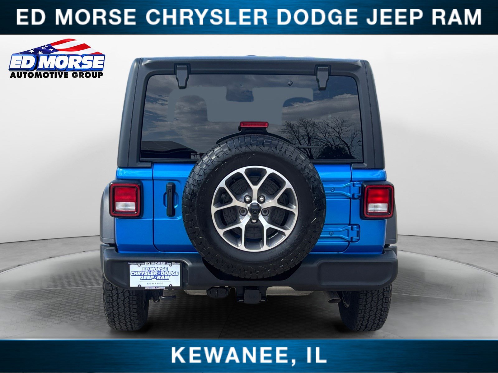 Used 2024 Jeep Wrangler Sport S image 4