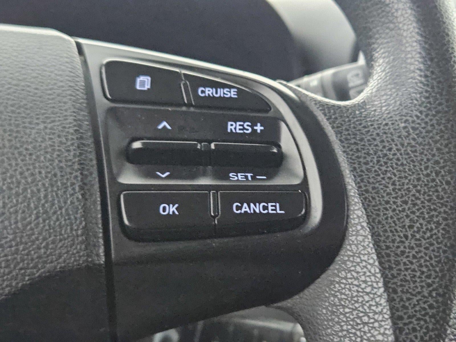 Used 2021 Hyundai Venue SE FWD image 19