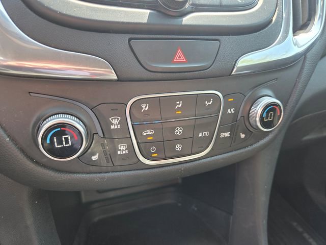 Used 2019 Chevrolet Equinox LT w/ Driver Convenience Package FWD image 14