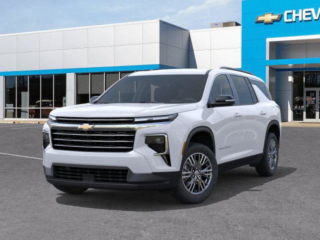 New 2026 Chevrolet Traverse LT w/ Driver Confidence Package AWD/4WD image 6