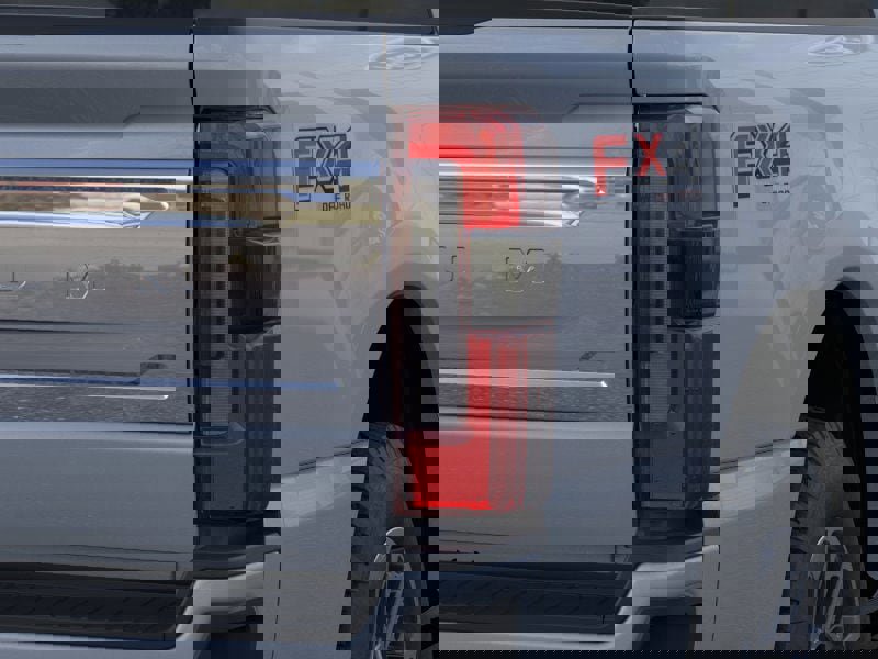 New 2026 Ford F350 Platinum w/ Platinum Plus Package image 21