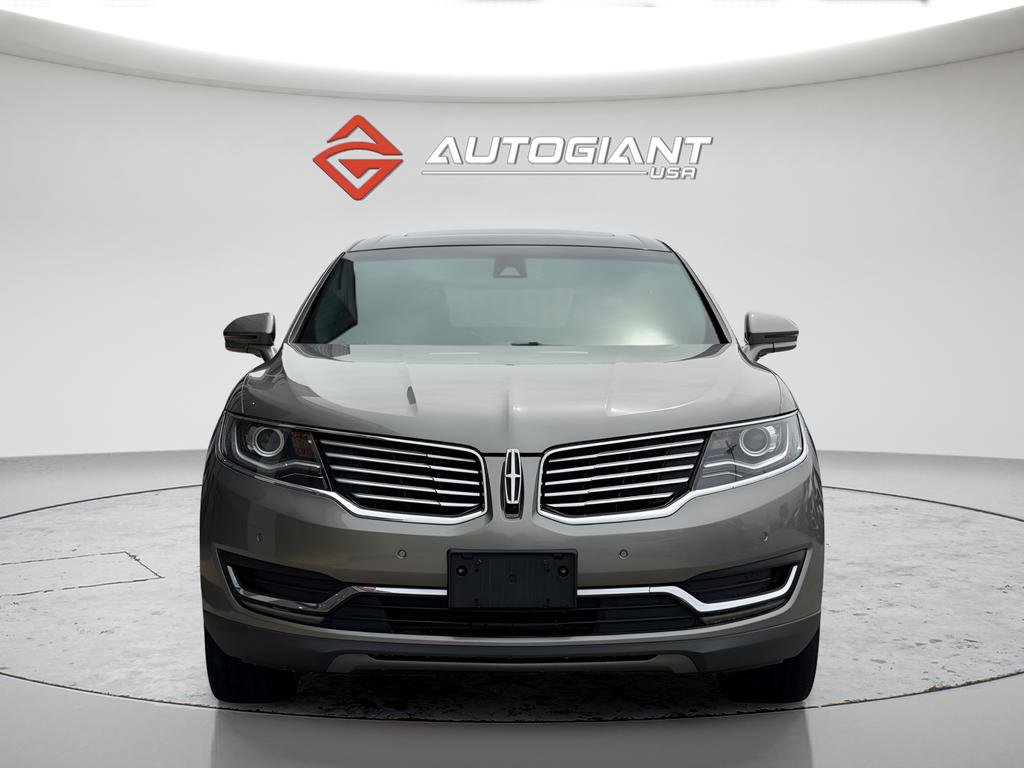 Used 2016 Lincoln MKX Reserve w/ Technology Package AWD/4WD image 3