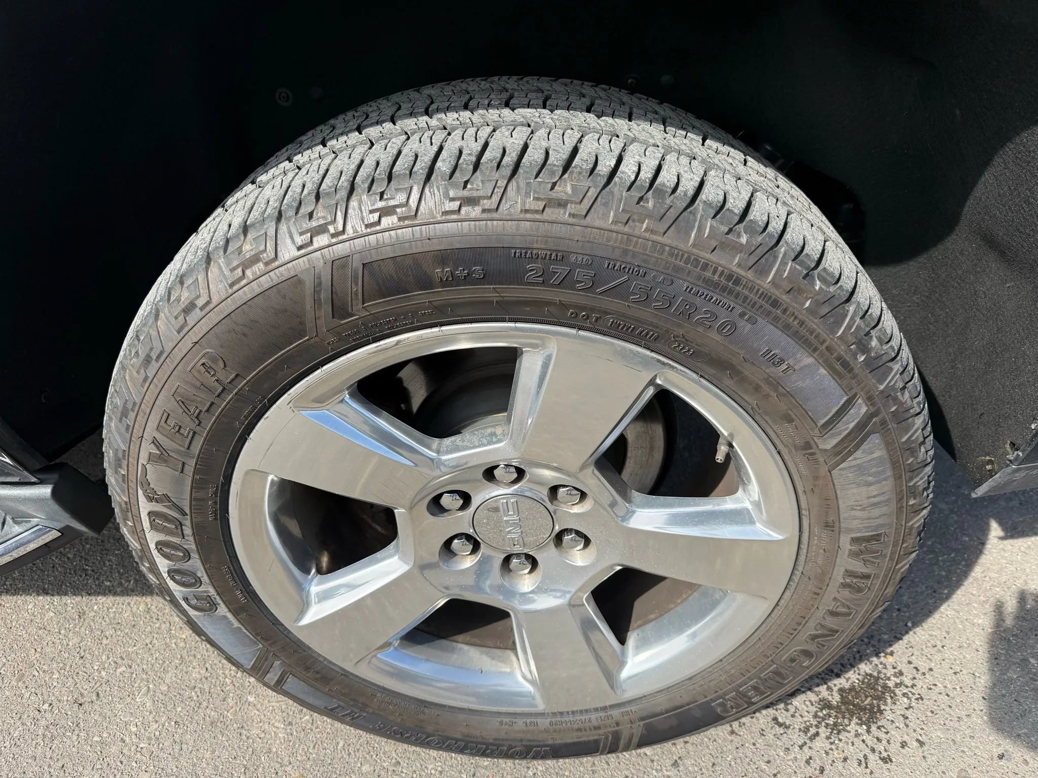 Used 2016 GMC Yukon Denali w/ Open Road Package image 10