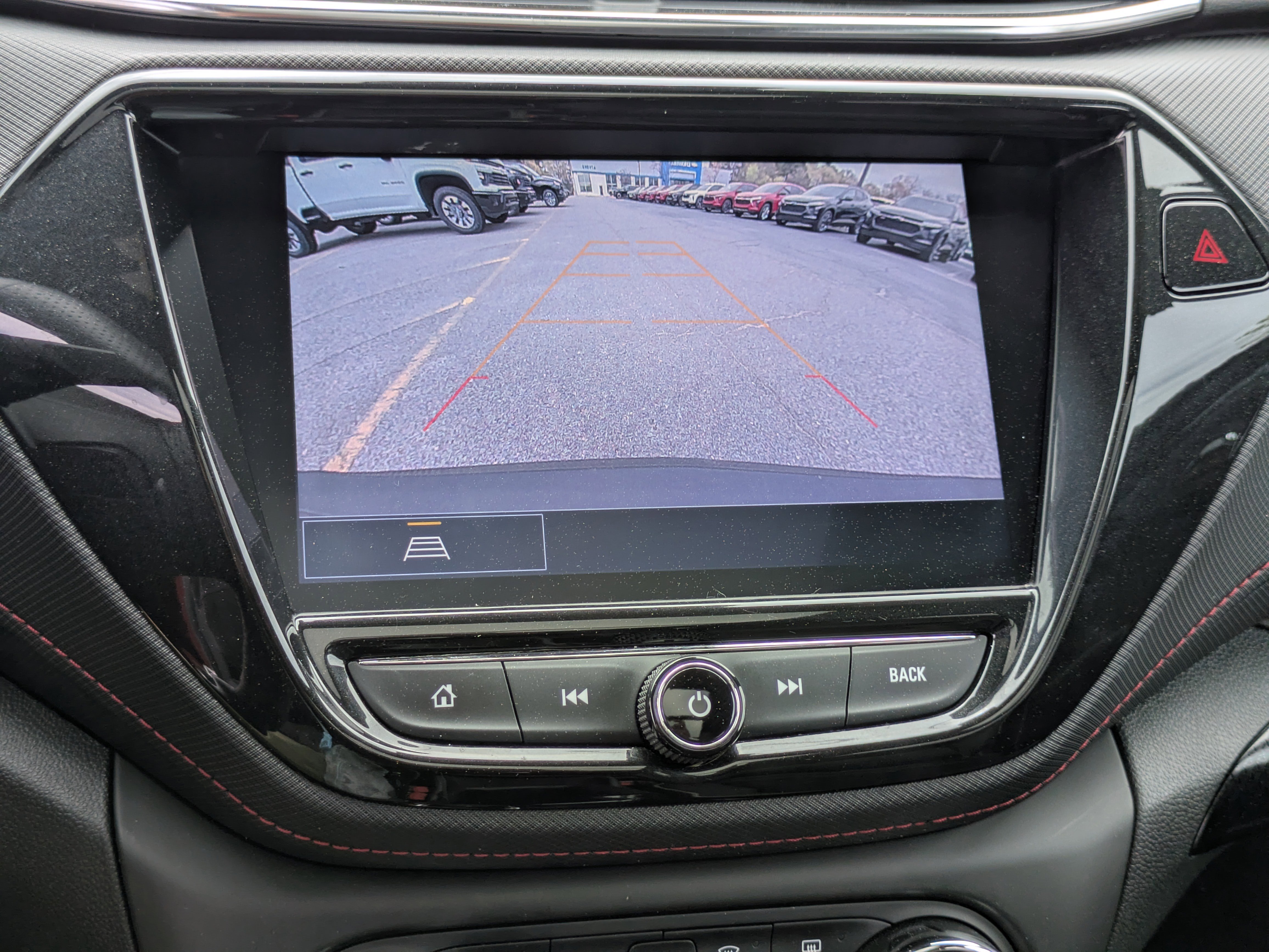 Used 2023 Chevrolet TrailBlazer RS w/ Sun and Liftgate Package image 23