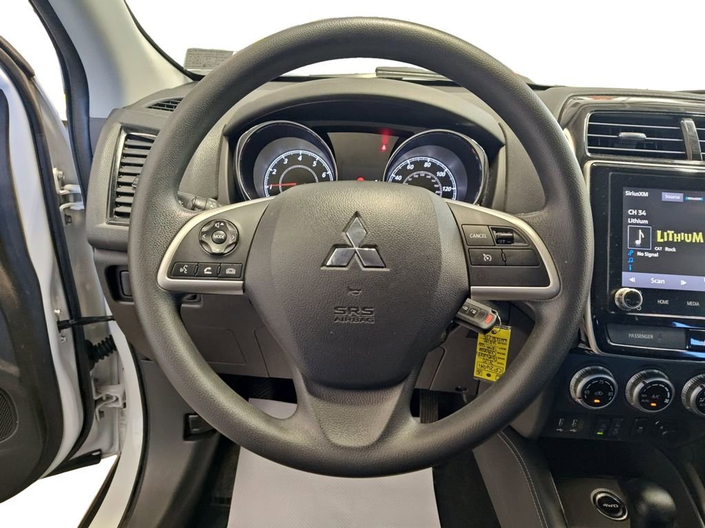 Used 2020 Mitsubishi Outlander Sport AWD image 12