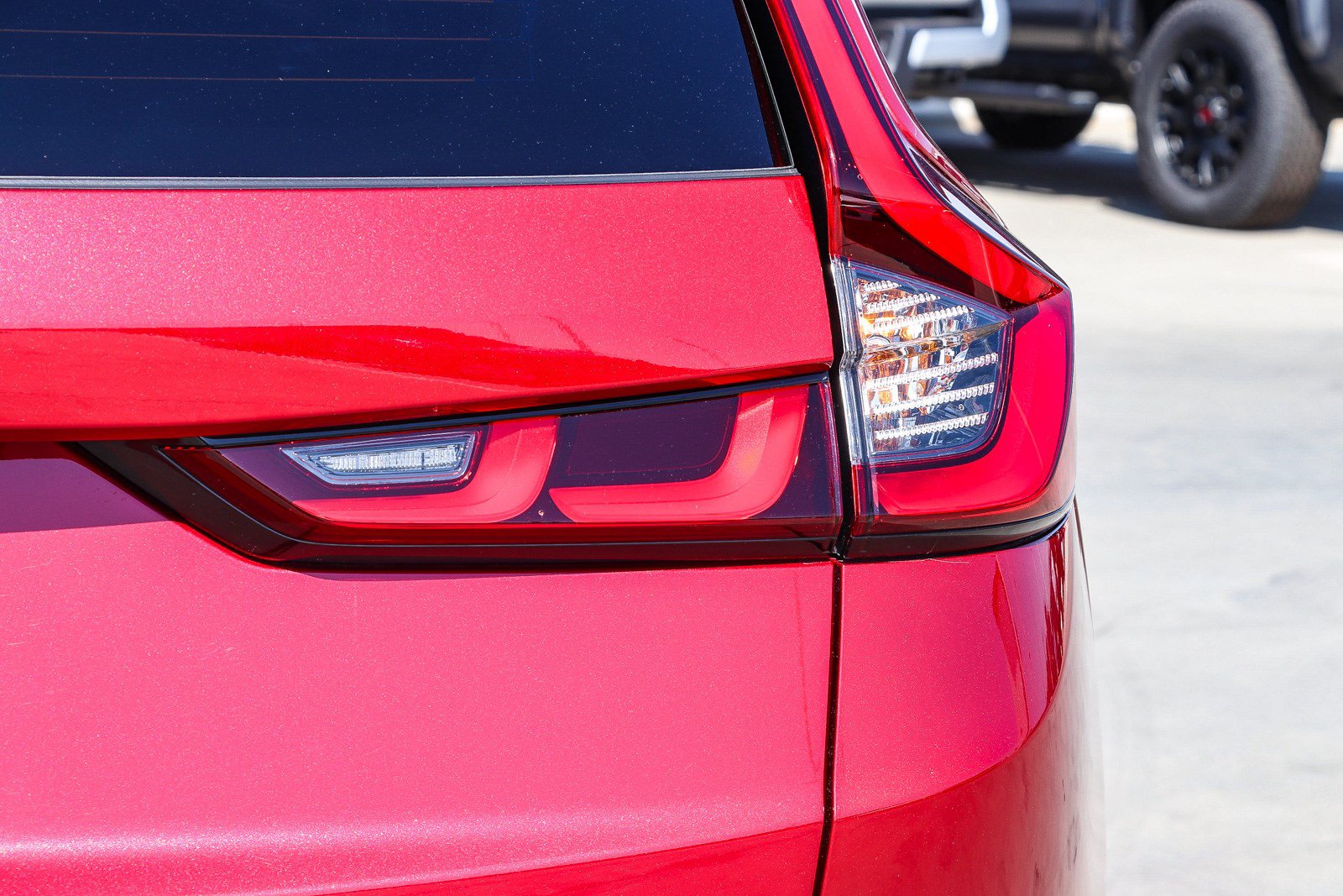 Used 2025 Honda CR-V Sport-L image 9