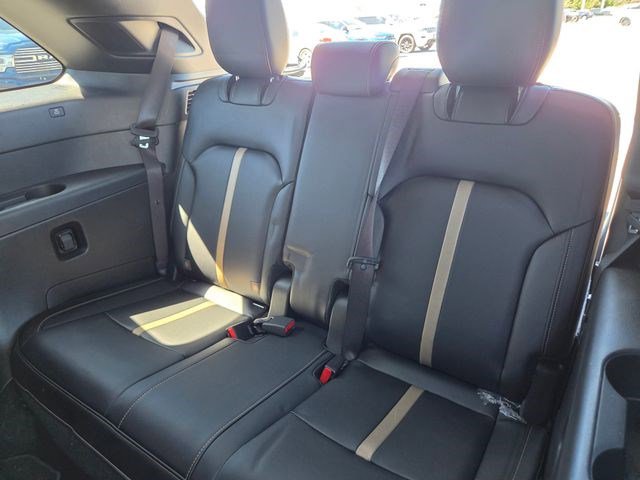 Used 2025 MAZDA CX-90 3.3 Turbo S w/ Premium Package AWD/4WD image 12