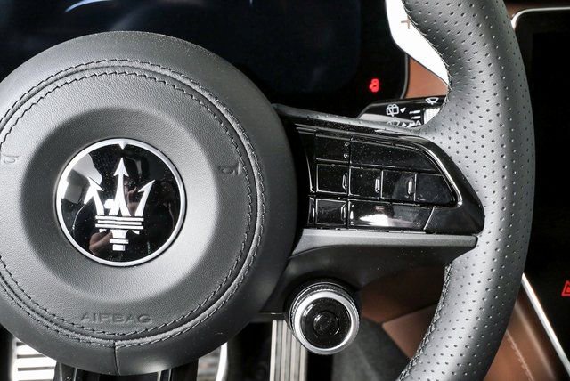 New 2026 Maserati Grecale Folgore AWD/4WD image 12