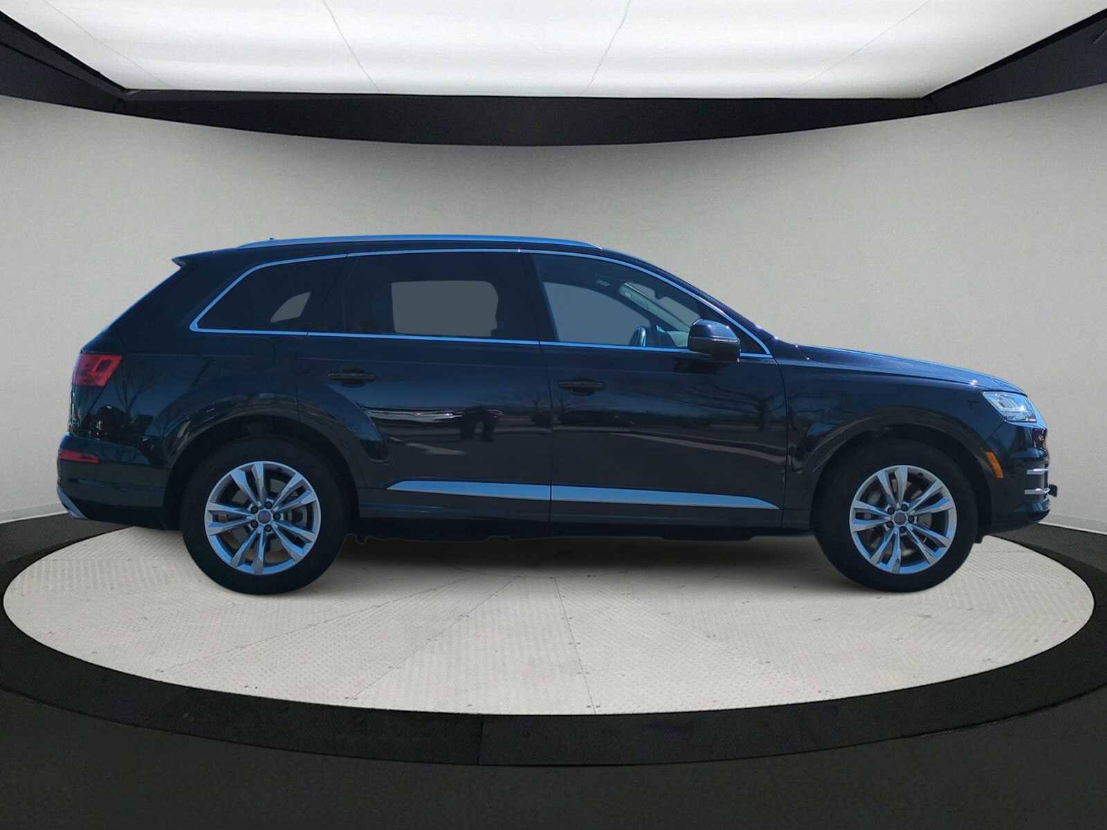 Used 2018 Audi Q7 3.0T Premium Plus image 9