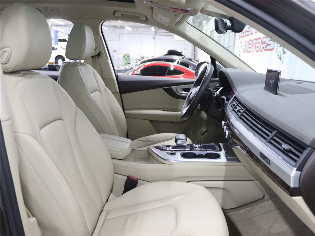 Used 2017 Audi Q7 2.0T Premium Plus AWD/4WD image 14