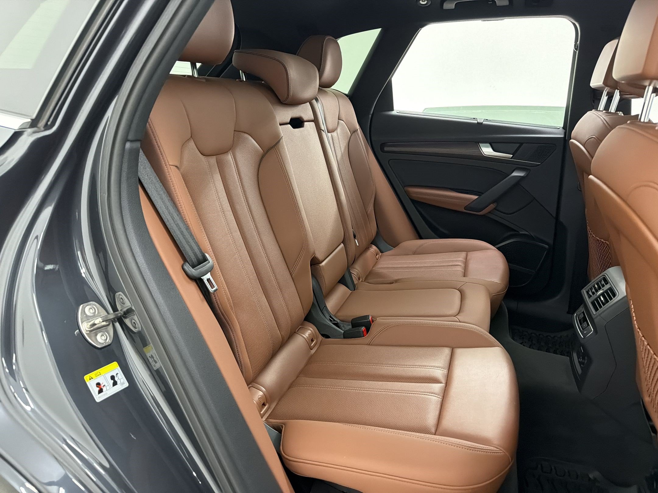 Used 2021 Audi Q5 Prestige w/ Prestige Package AWD/4WD image 33