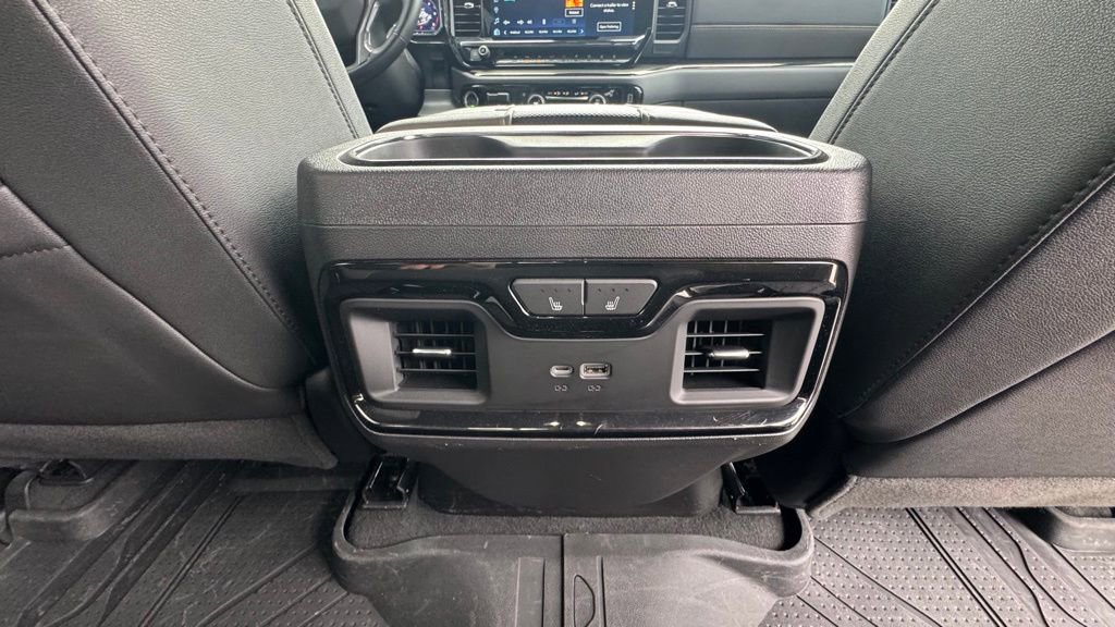 Used 2024 Chevrolet Silverado 1500 ZR2 w/ Technology Package image 11