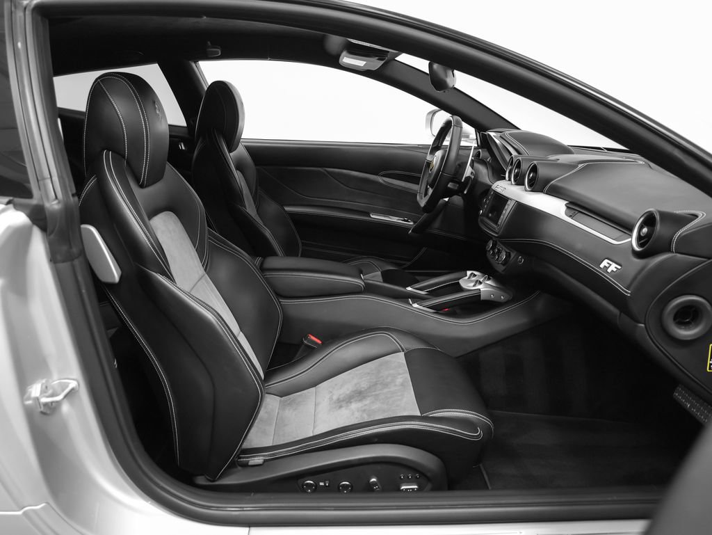 Certified 2014 Ferrari FF AWD/4WD image 28