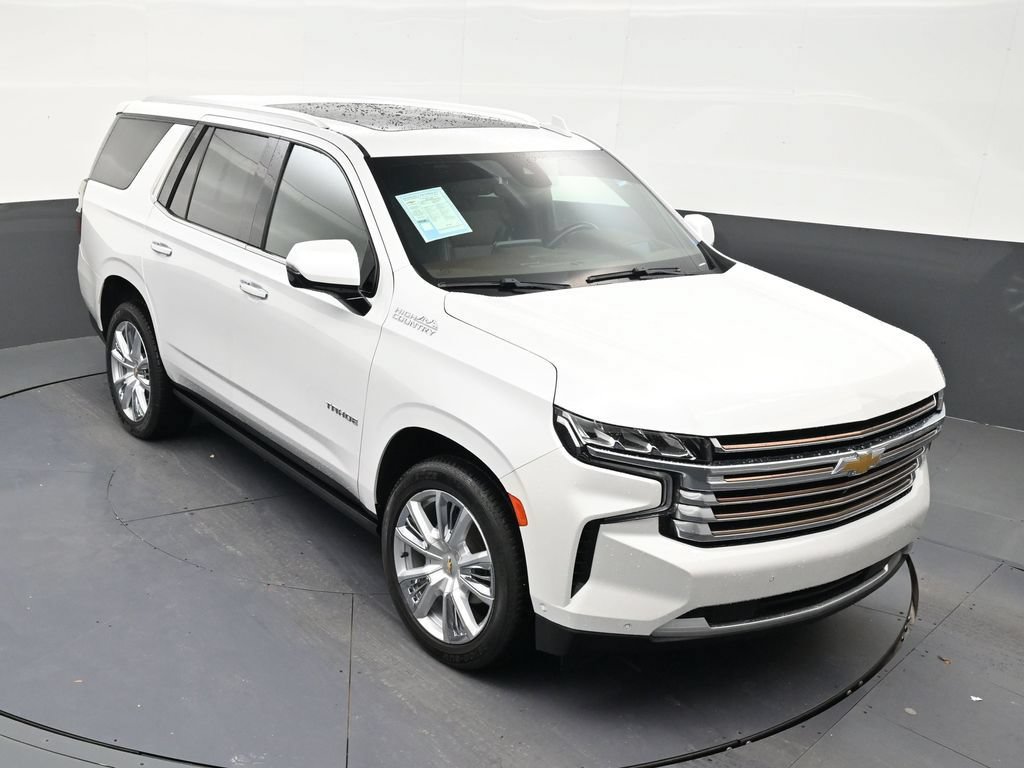 Used 2023 Chevrolet Tahoe High Country w/ Advanced Technology Package RWD image 18