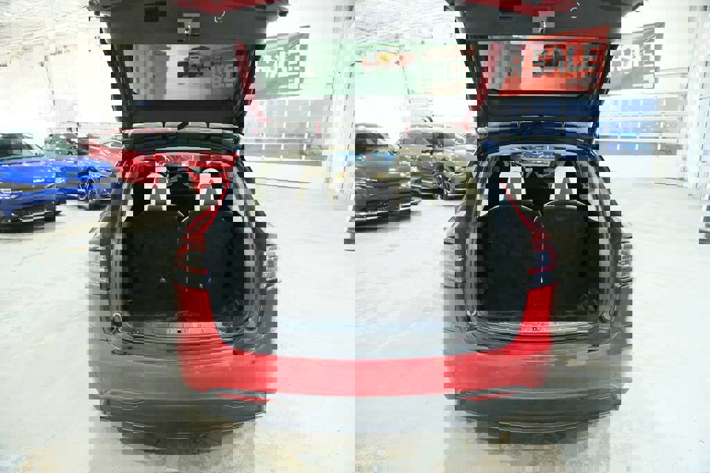 Used 2018 Tesla Model X 100D image 10