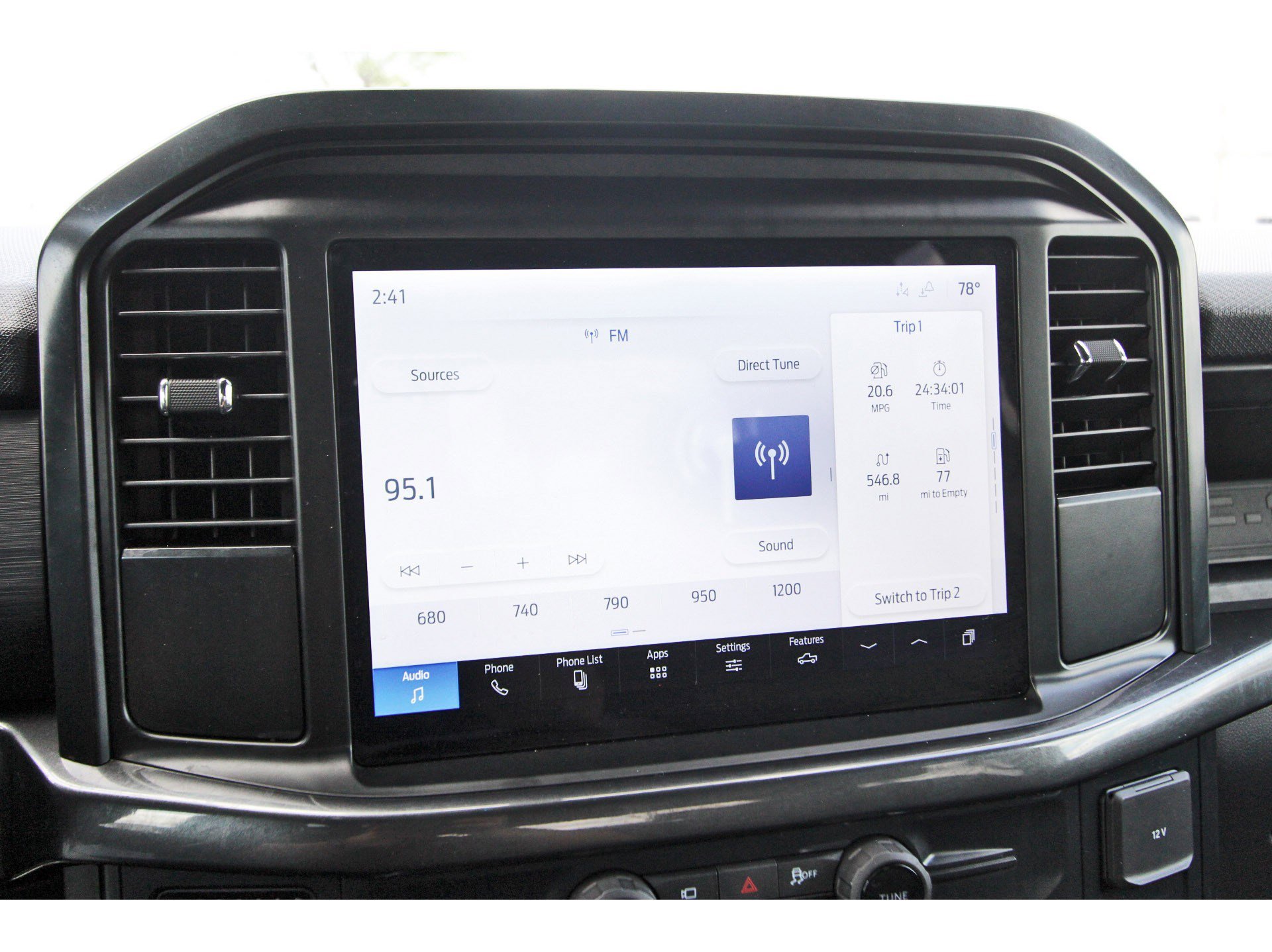 Used 2025 Ford F150 STX w/ STX Black Appearance Package image 26