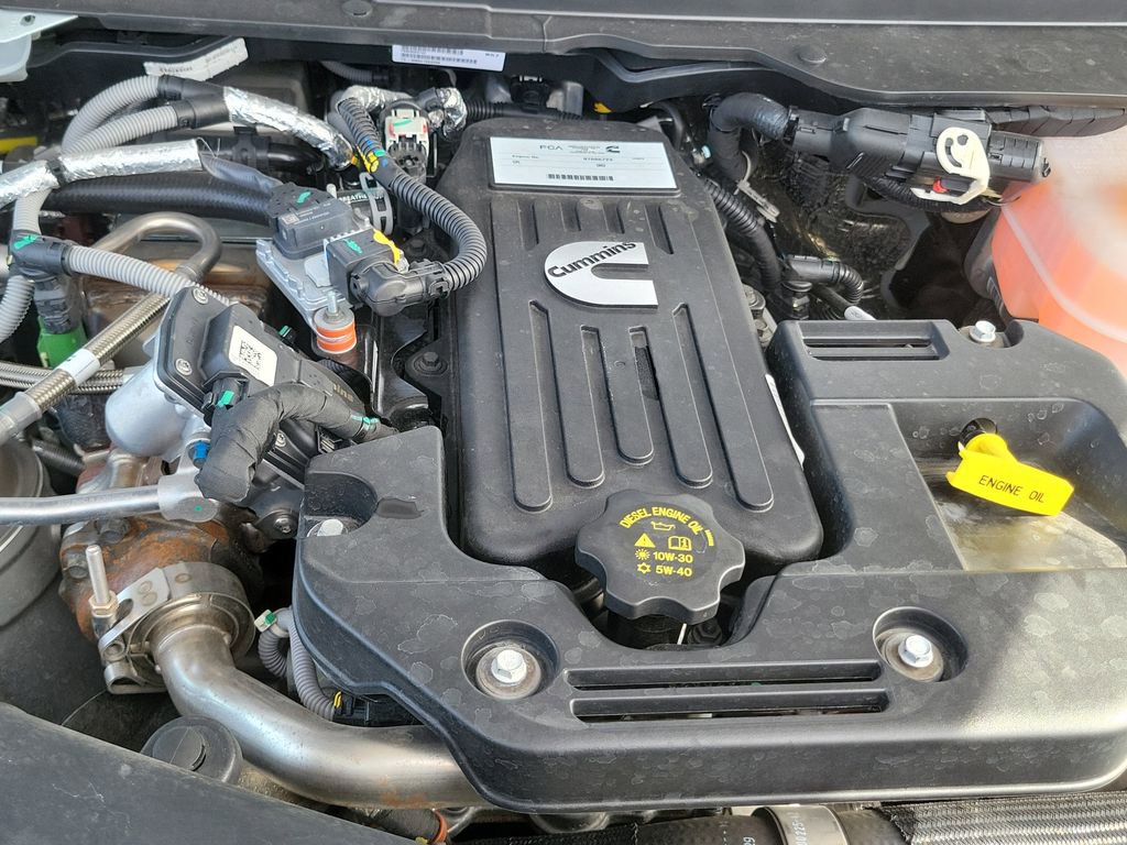 Used 2025 RAM 2500 Laramie AWD/4WD image 37