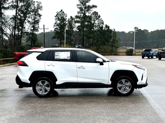 New 2025 Toyota RAV4 XLE image 9