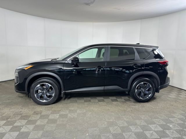 Certified 2026 Nissan Rogue SV w/ Cold Weather Package image 6