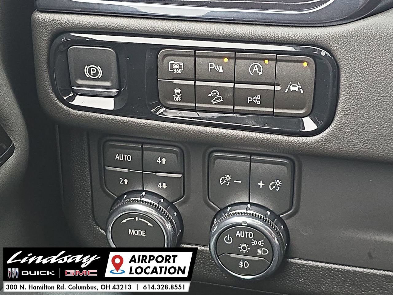 New 2026 GMC Yukon XL AT4 w/ LPO, Floor Liner Package image 18