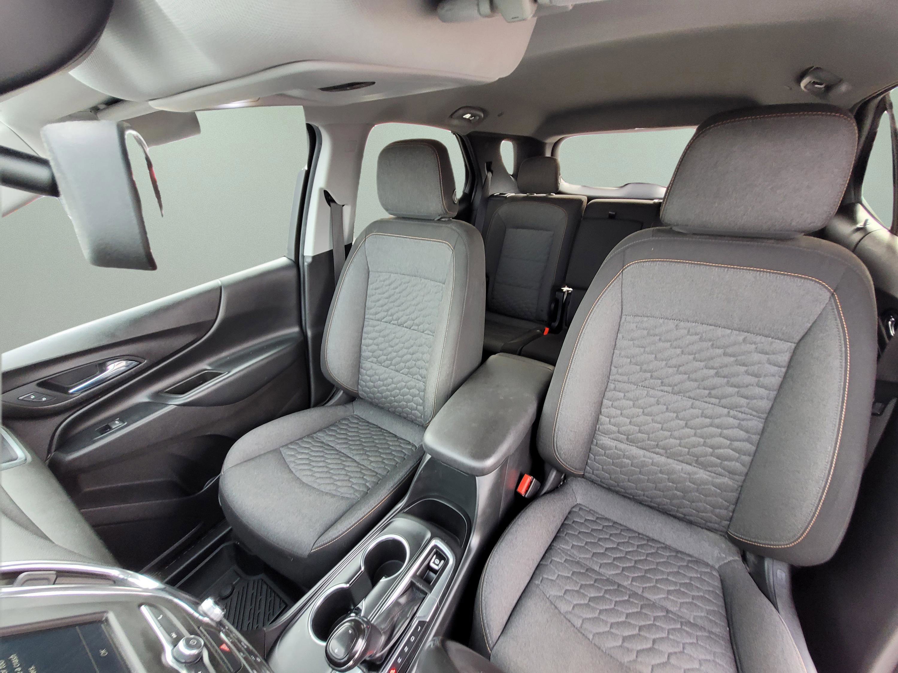 Used 2019 Chevrolet Equinox LT image 30