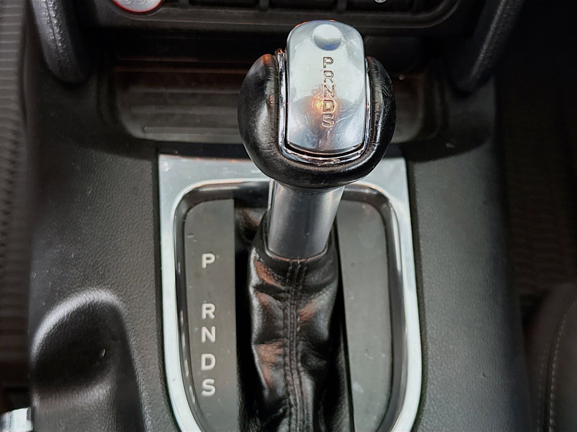 Used 2018 Ford Mustang GT w/ Black Accent Package RWD image 19