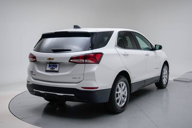 Used 2024 Chevrolet Equinox LT AWD/4WD image 7
