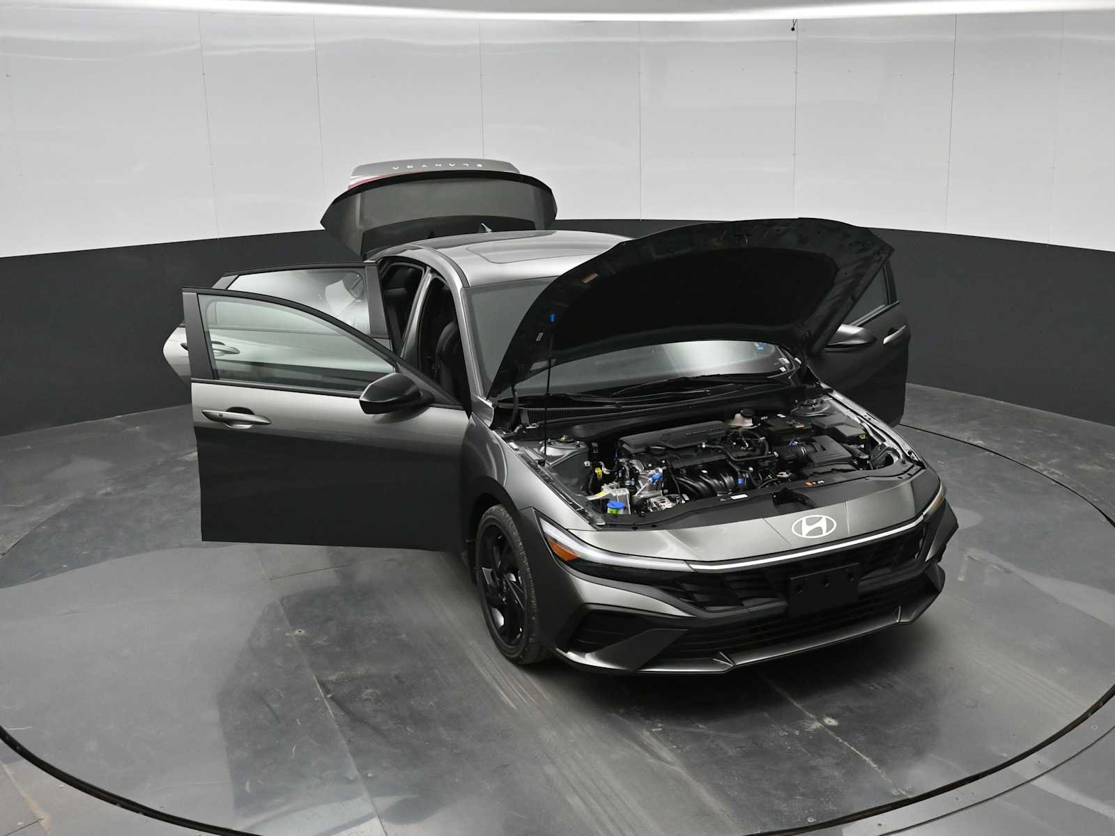 New 2026 Hyundai Elantra SEL Sport FWD image 42