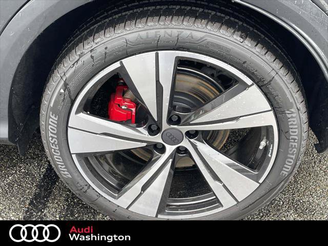 New 2026 Audi SQ5 Premium Plus AWD/4WD image 15
