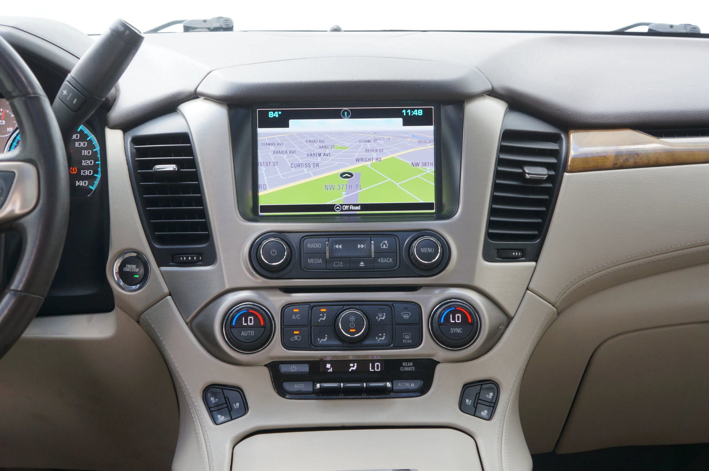 Used 2017 GMC Yukon Denali w/ Open Road Package image 39