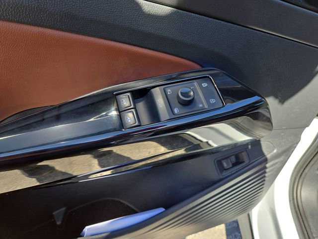 Used 2021 Volkswagen ID.4 Pro S image 18