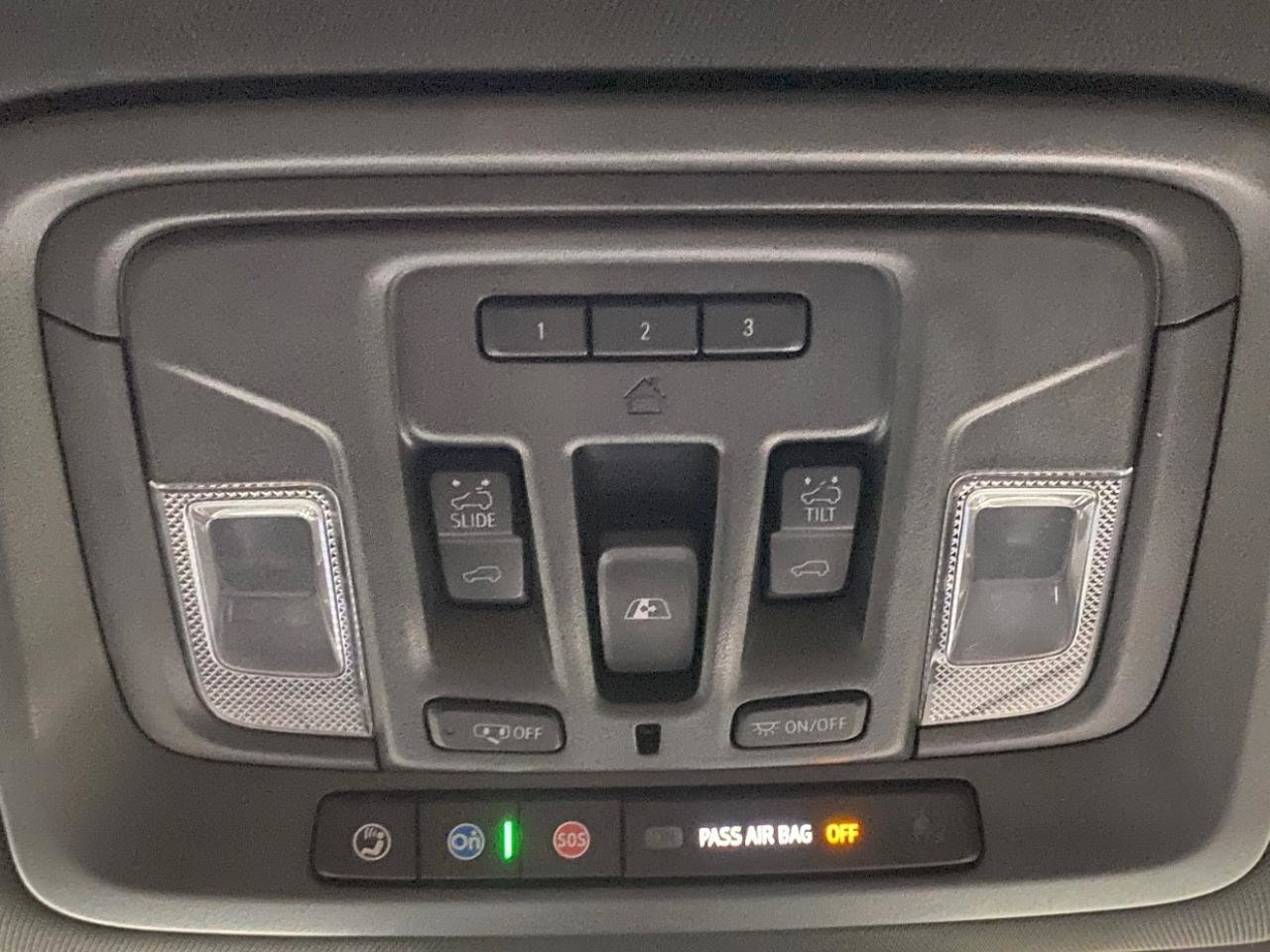 Used 2023 Chevrolet Silverado 1500 High Country w/ High Country Premium Package image 25