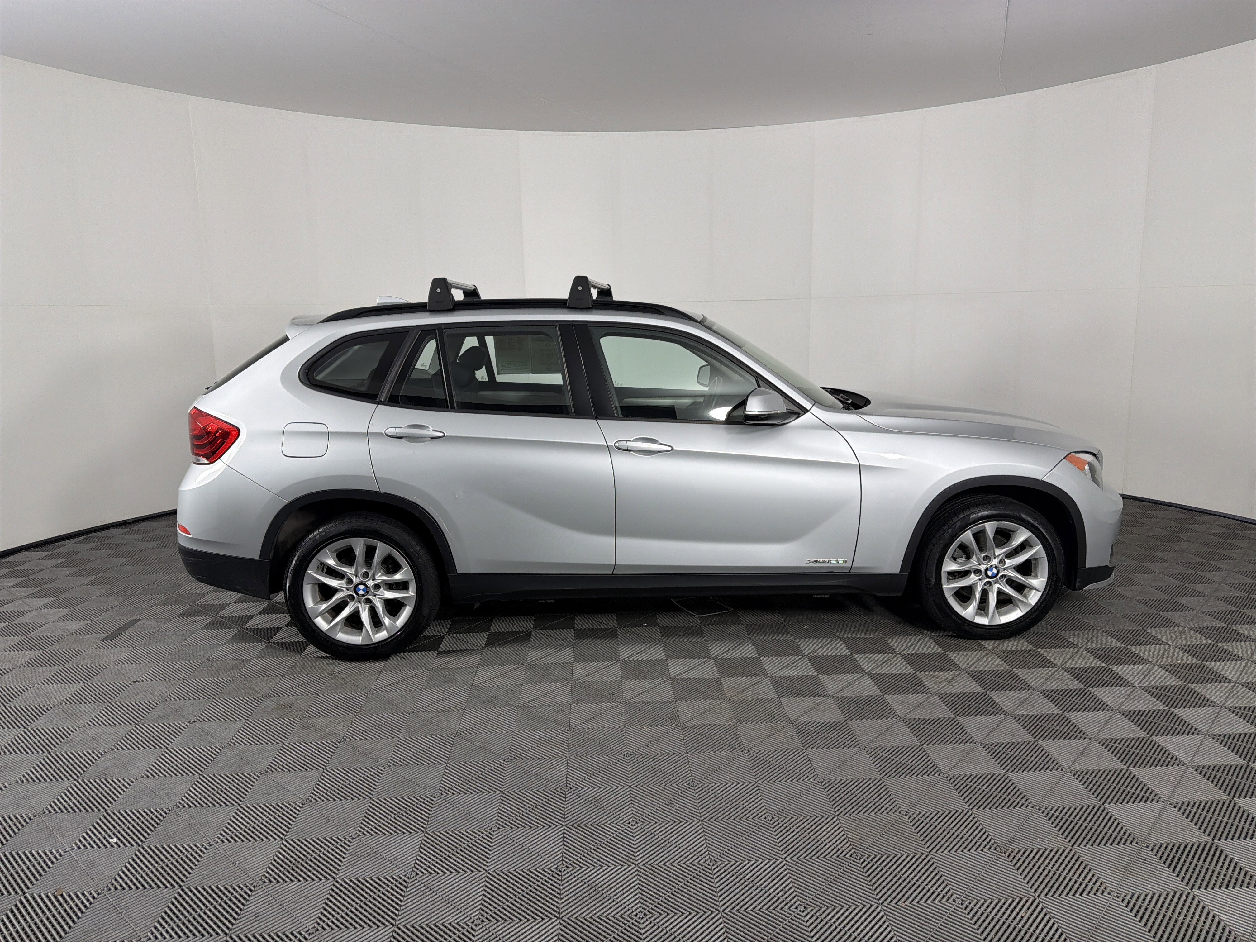 Used 2015 BMW X1 xDrive28i AWD/4WD image 25