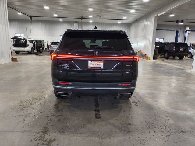 Used 2025 Buick Enclave Preferred AWD/4WD image 7