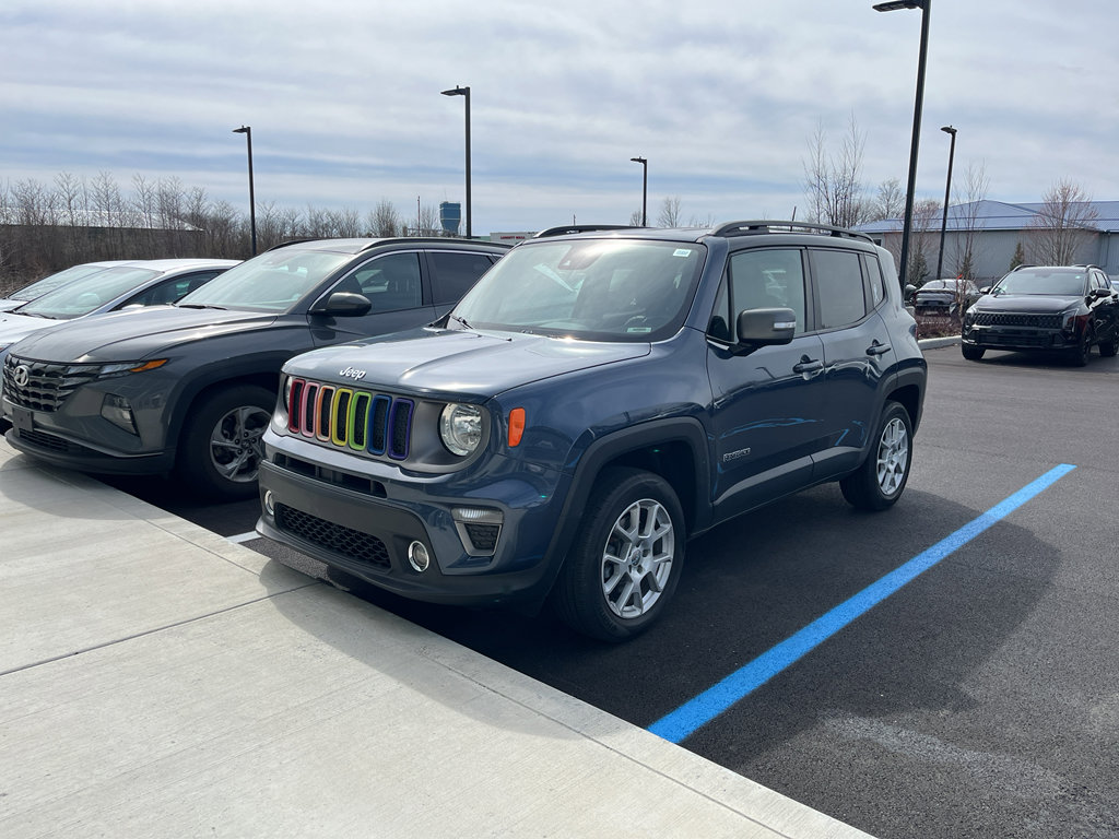 Used 2021 Jeep Renegade Limited image 3