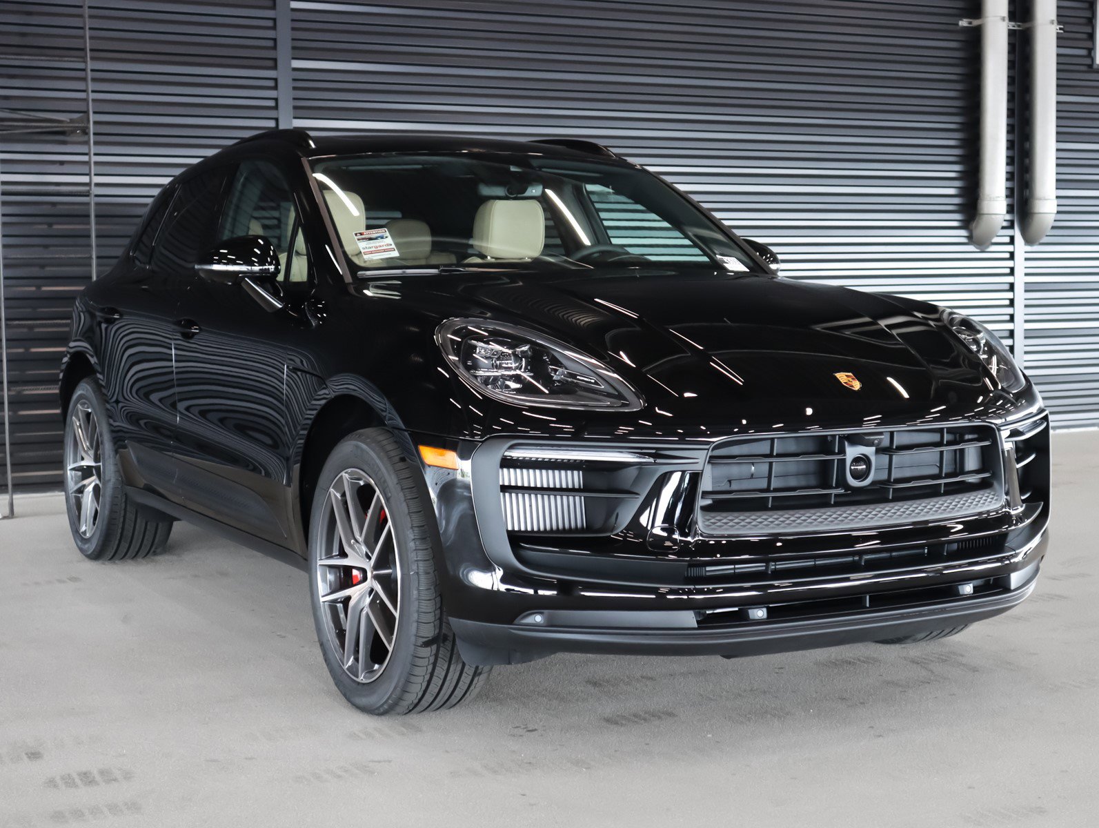 New 2026 Porsche Macan S image 7