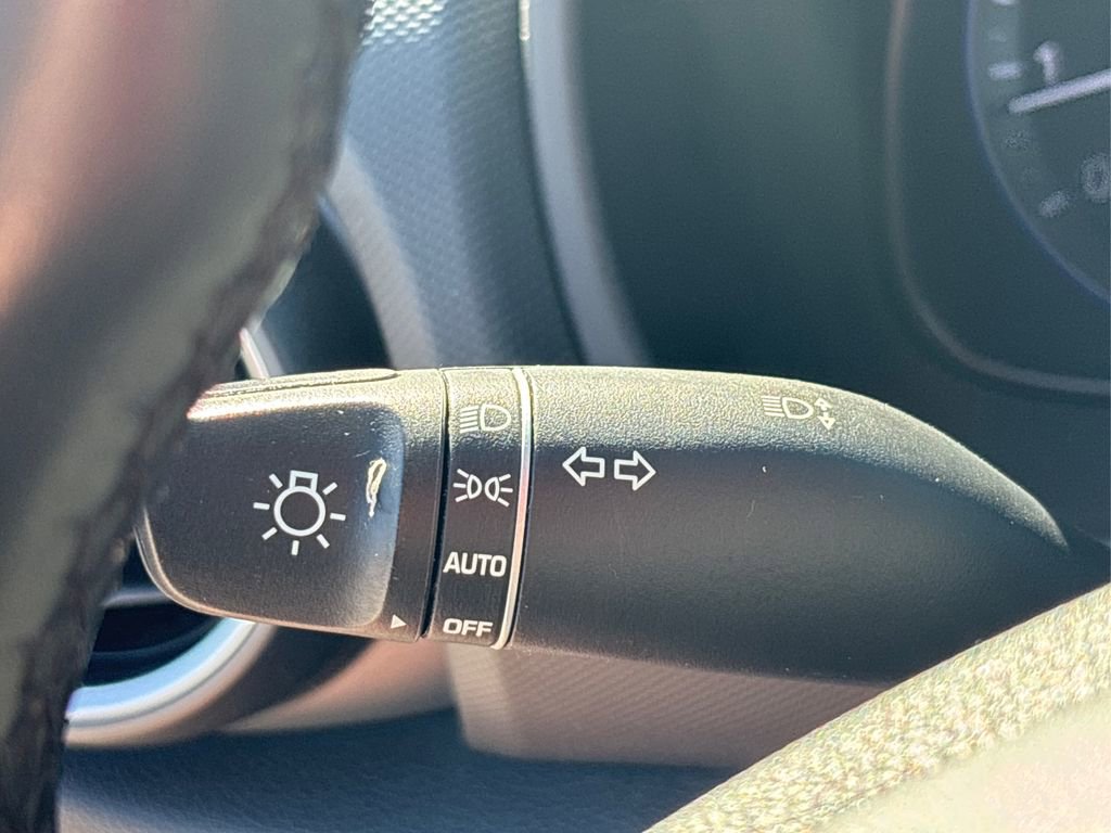 Used 2021 Hyundai Kona Night w/ Cargo Package image 25