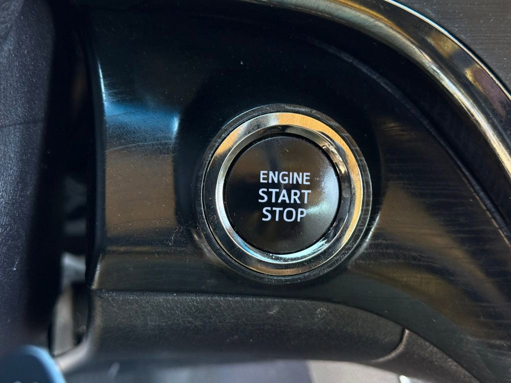 Used 2016 Toyota Avalon Touring image 33