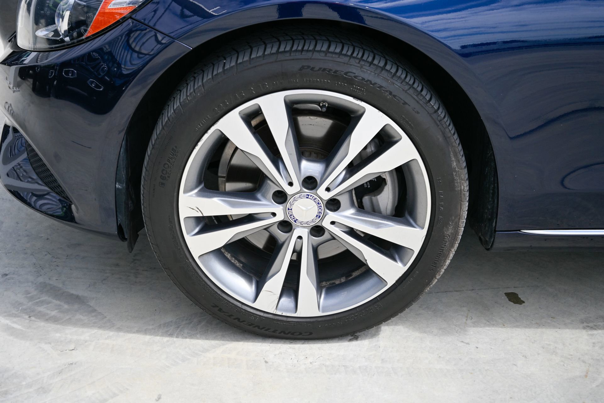 Used 2017 Mercedes-Benz C 300 4MATIC Sedan image 38