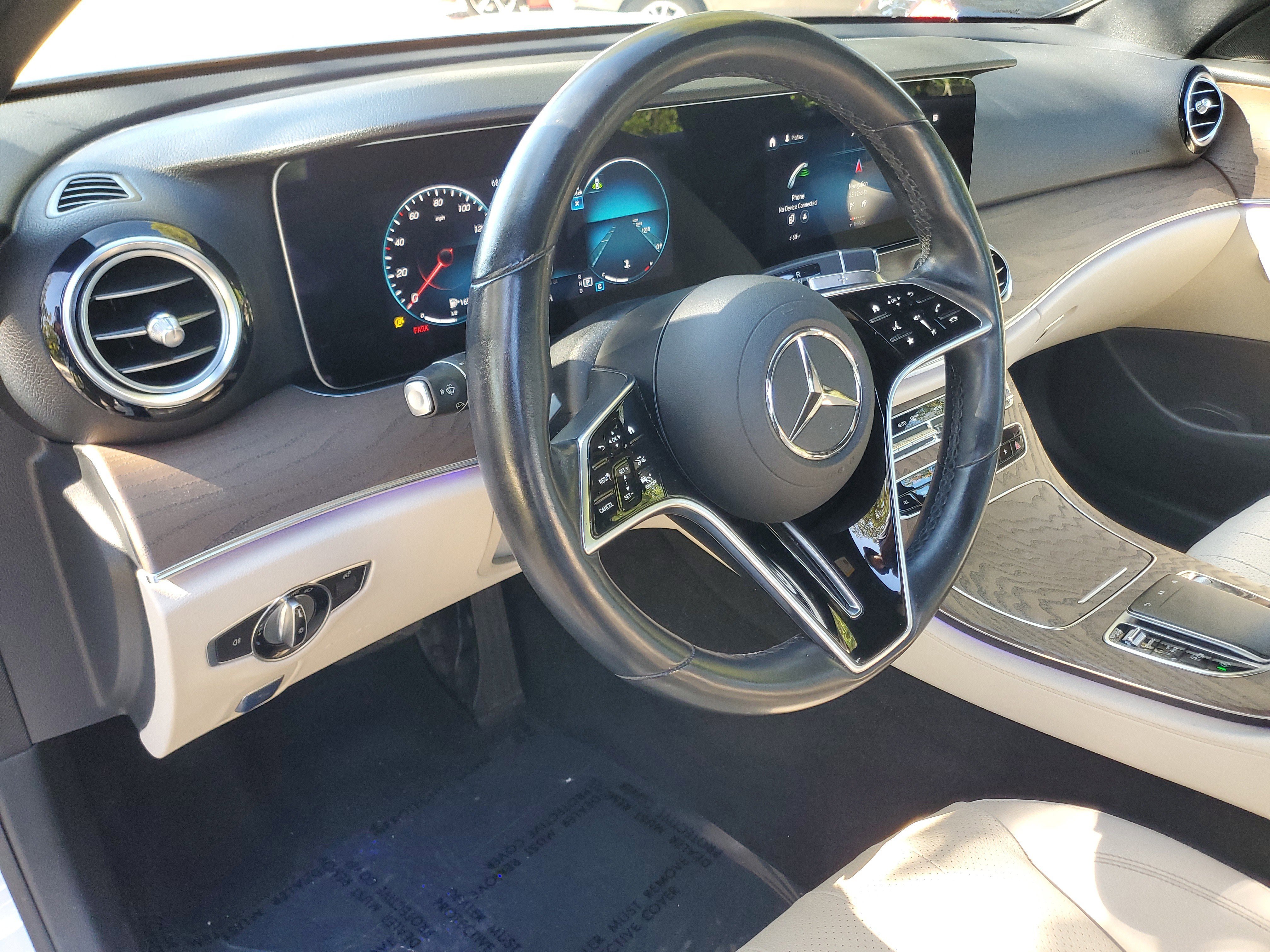 Used 2022 Mercedes-Benz E 350 Sedan image 18