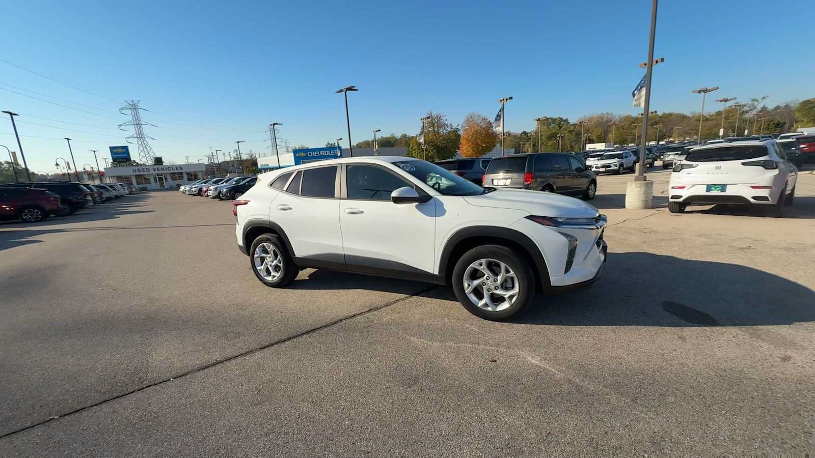 Certified 2024 Chevrolet Trax LS w/ LS Convenience Package FWD image 9