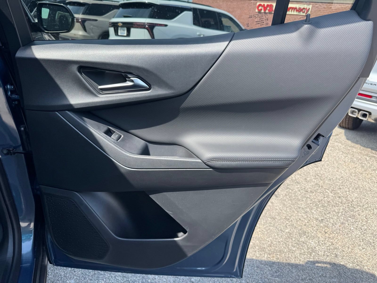 New 2027 Chevrolet Equinox LT AWD/4WD image 27