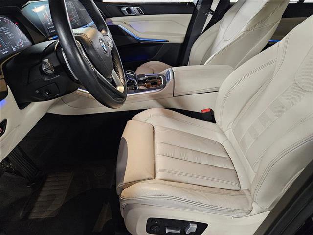 Used 2021 BMW X5 xDrive40i w/ Premium Package image 17