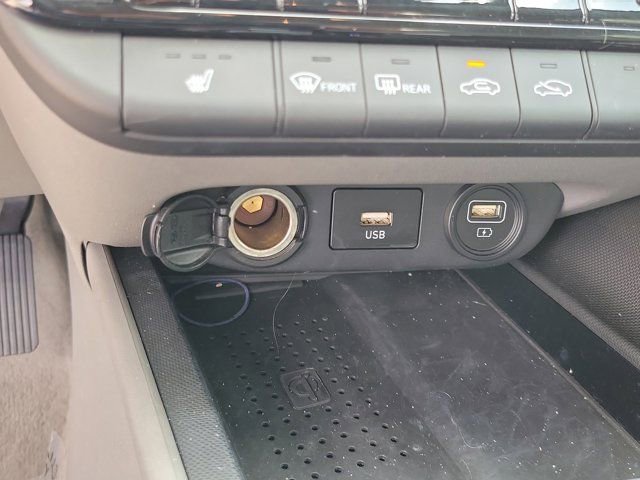 Certified 2023 Hyundai Elantra SEL w/ Convenience Package image 30