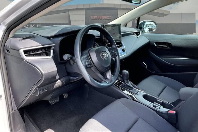 Used 2026 Toyota Corolla LE FWD image 13